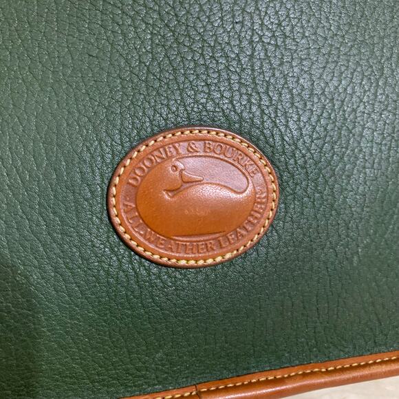 DOONEY & BOURKE Vintage All Weather Leather Green EQUESTRIAN Flap XBody R54 - Picture 5 of 16